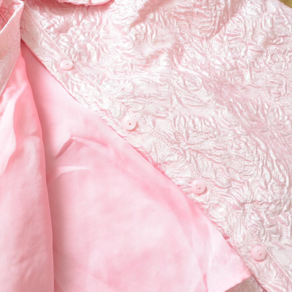Textured Ruffle-Collar Puff-Sleeve Top - Picture 5 of 6